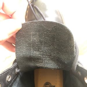 (SOLD) Dr Martins women boots